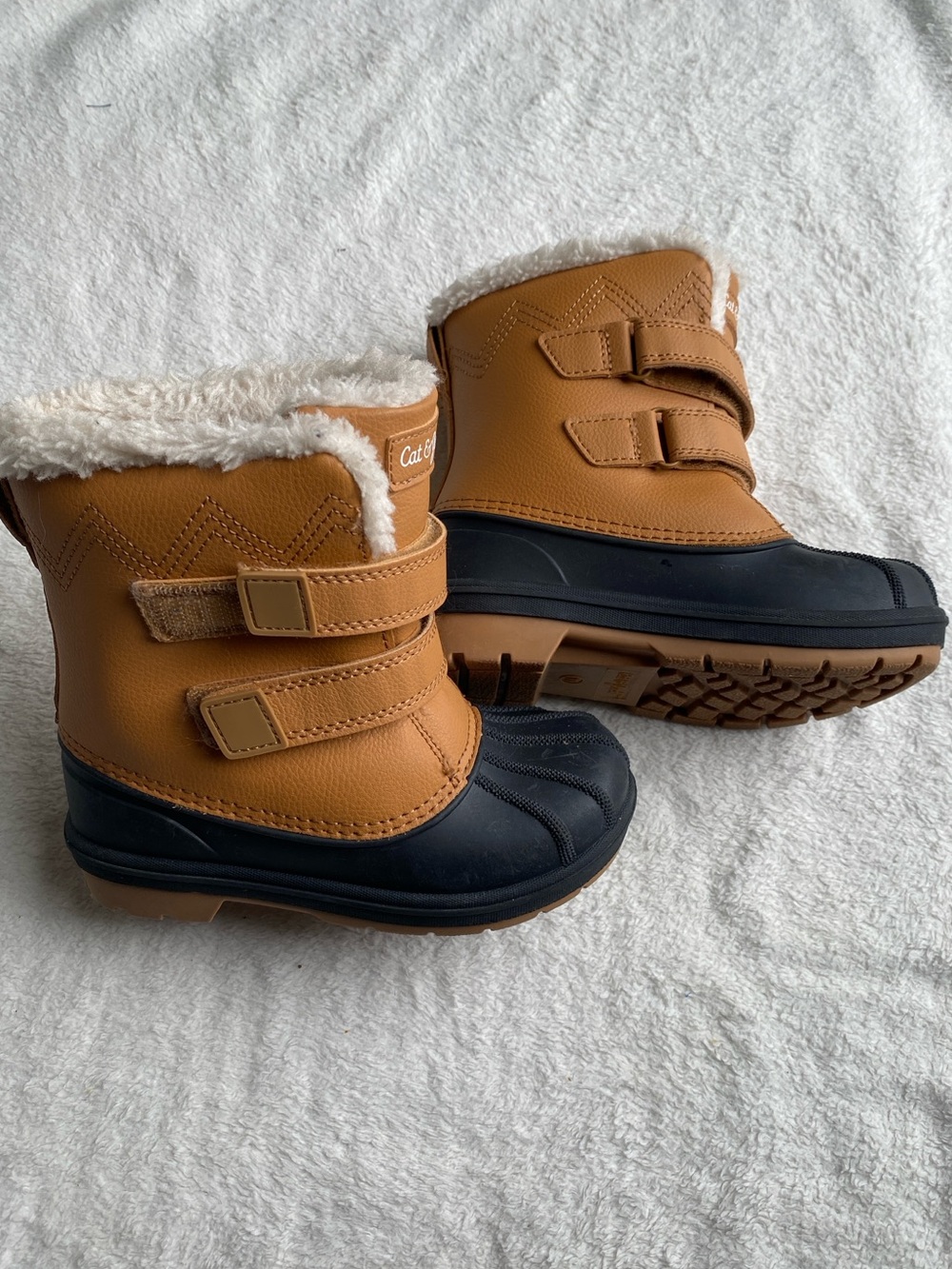 LIKE NEW Cat & Jack Tan and Black Toddler Boy’s Snow Boots